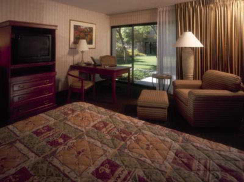 Holiday Inn Midtown Phoenix Exterior foto